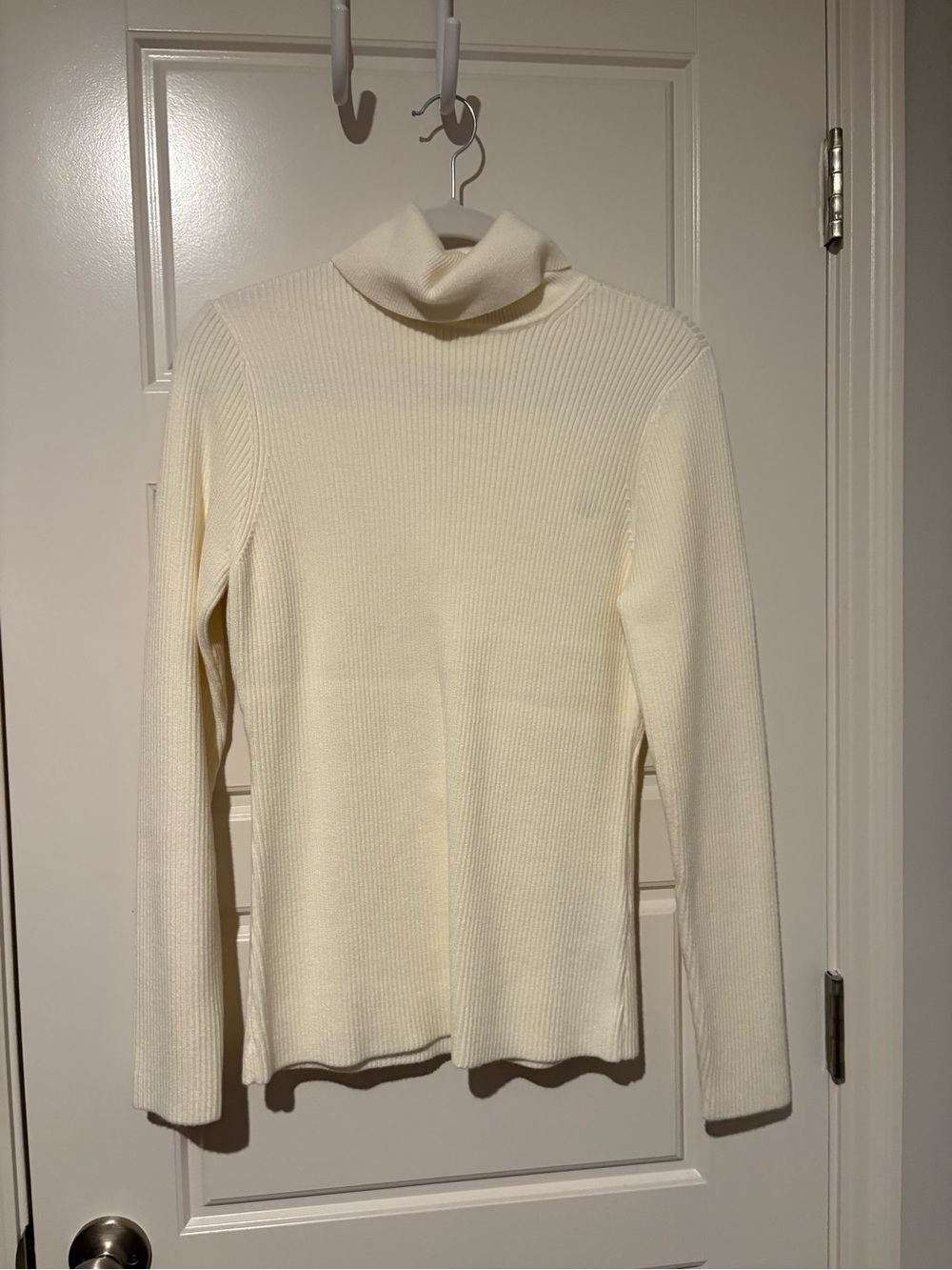 NWT Abercrombie & Fitch Cream Ribbed Turtleneck Sweater
